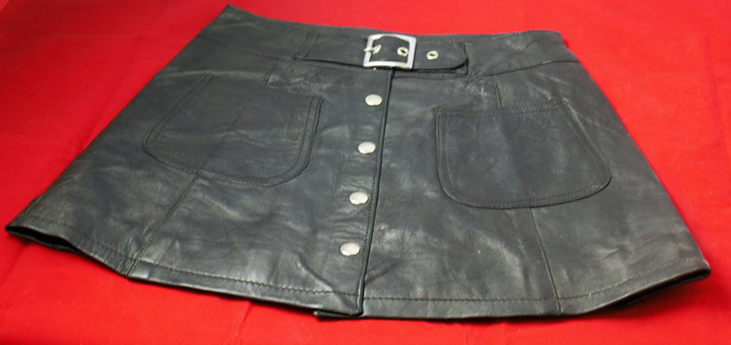 womans genuine leather skirt size medium button down front-STURGIS MIDWEST INC.