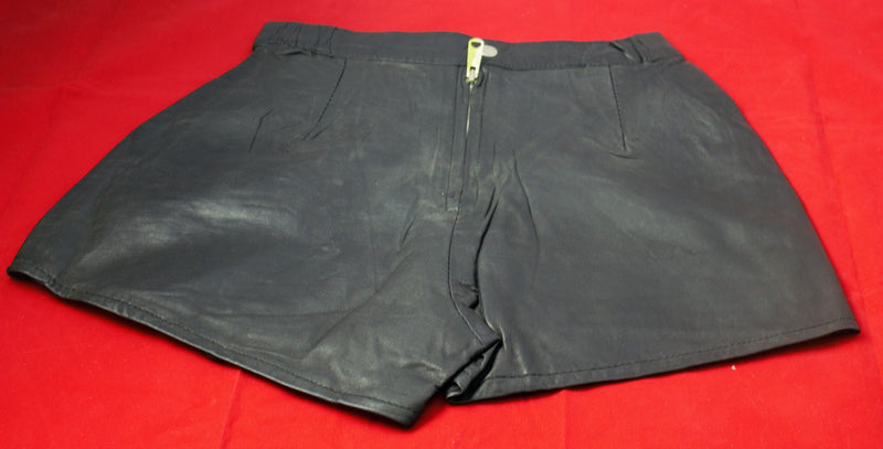 genuine leather shorts snap button and zipper size xsmall-STURGIS MIDWEST INC.